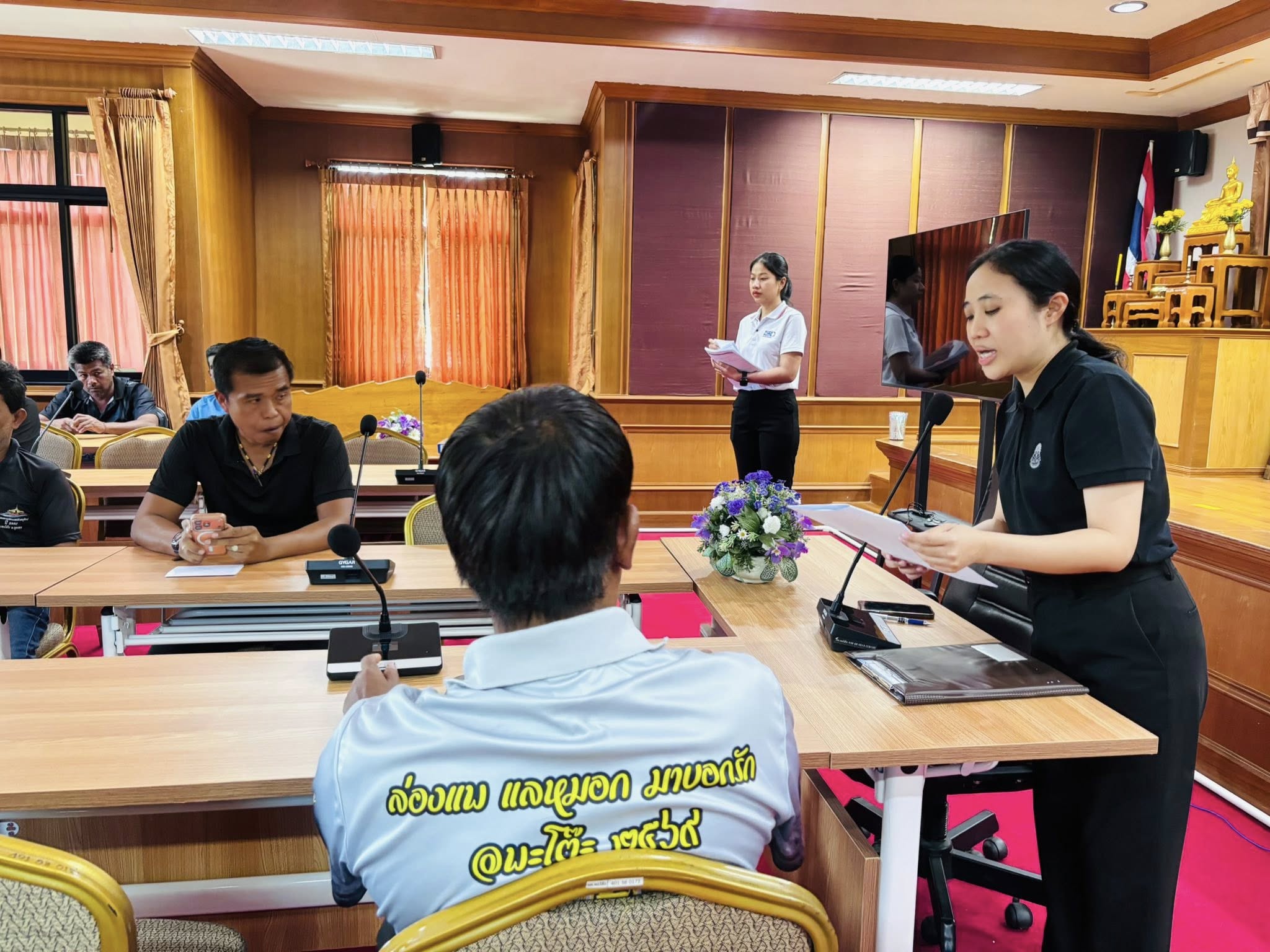 🗓️วันที่ 8 เมษายน 2569 
⏰เวลา 13.00 น 
สำนักงาน ป.ป.ช.ประจำจังหวัดชุมพร ลงพื้นที่เก็บข้อมูลผู้มีส่วนได้ส่วนเสียภายในตามแบบวัด IIT (Internal Integrity and Transparency Assessment: IIT)